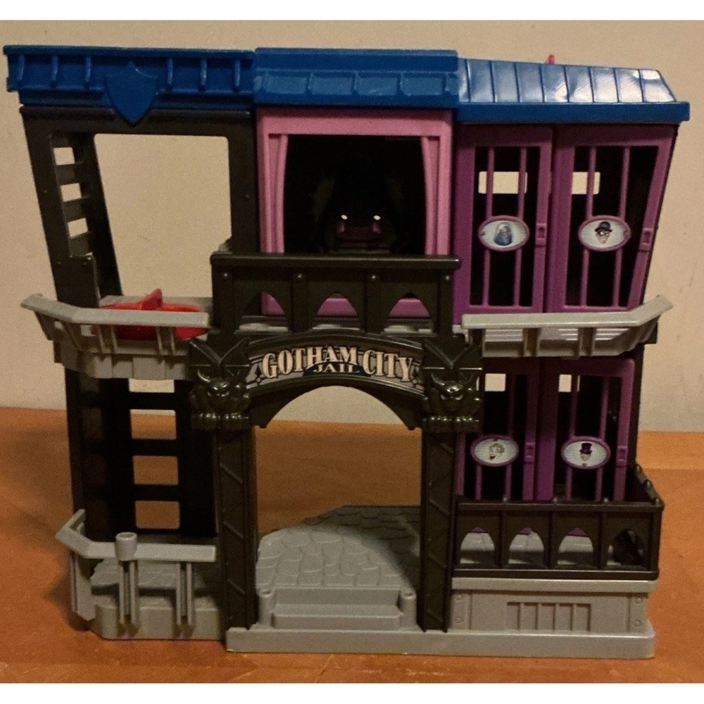 Imaginext‎ DC Gotham City Jail Batman Playset Fisher Price, Missing Doors